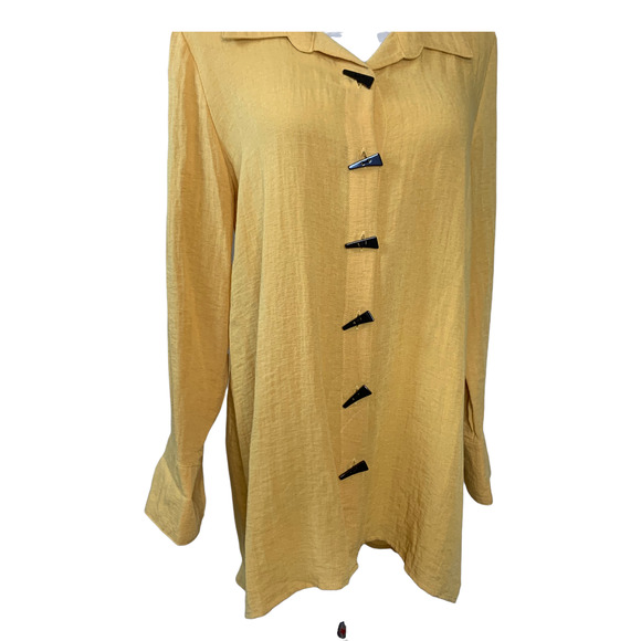 Peck & Peck yellow buttoned long sleeves tunic blouse size small - Picture 9 of 9